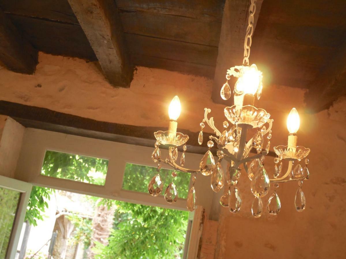 Bed and Breakfast L'Arbre D'Ange Montmorillon Exterior foto