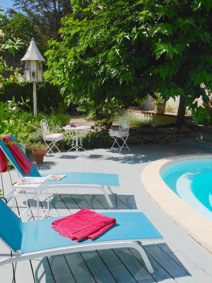 Bed and Breakfast L'Arbre D'Ange Montmorillon Exterior foto